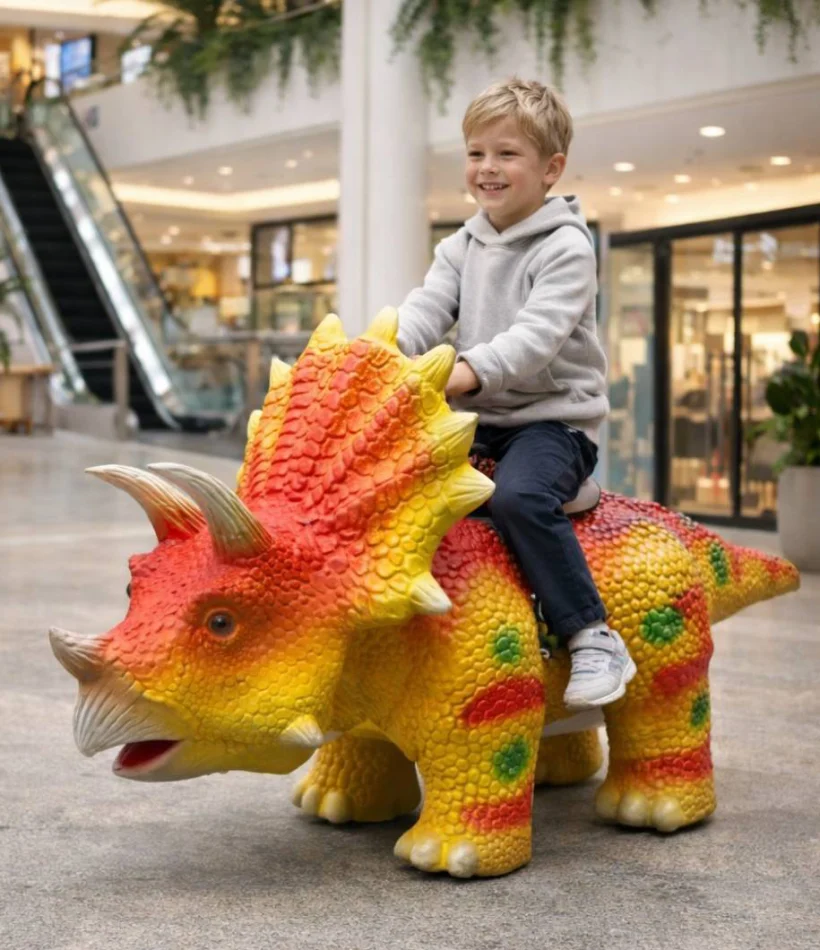 LITTLE TRICERATOPS